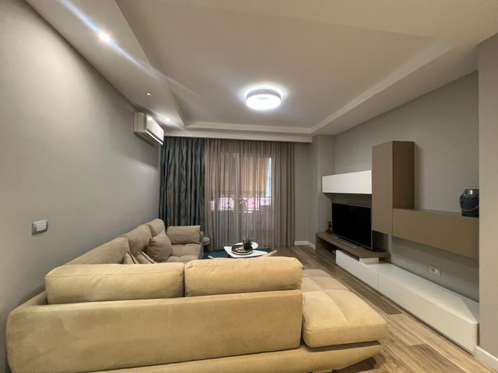 Apartament per Qira 2+1 Myslym Shyri