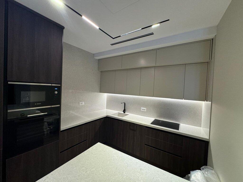 Shitet super apartamant 2+1+2+post parkimi tek Lake View Residence.