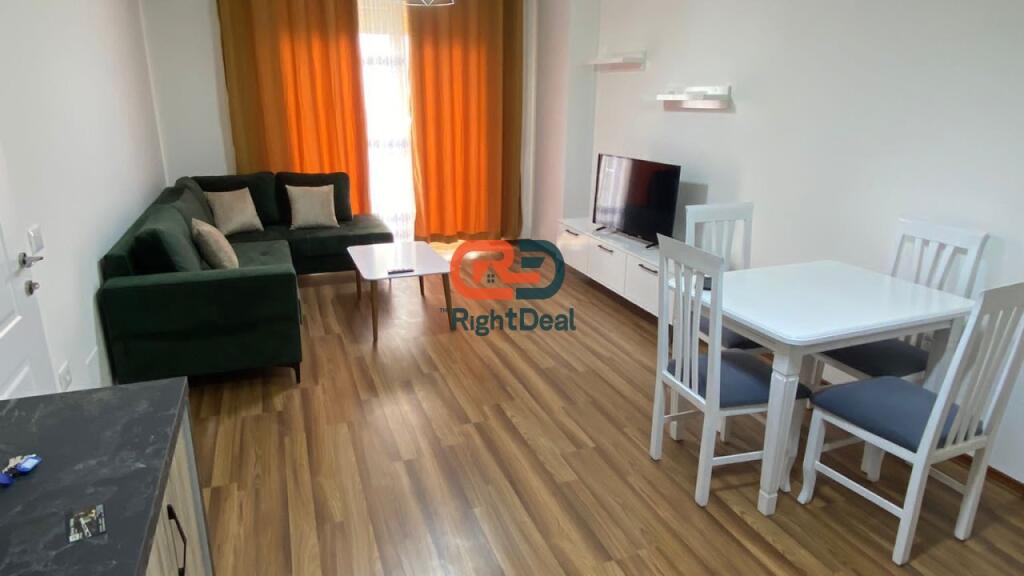 Ad Astir, Alla Villa L2 Vendesi Appartamento 1+1 Totalmente Investito!!