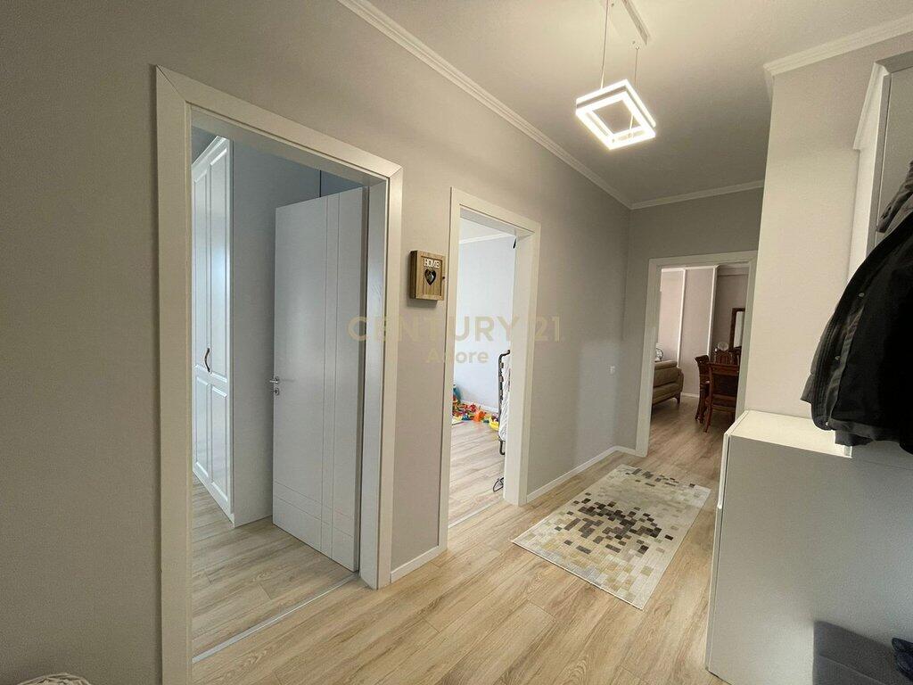 Apartament 2+1 per Qira prane Shkolles "Mihal Grameno"!