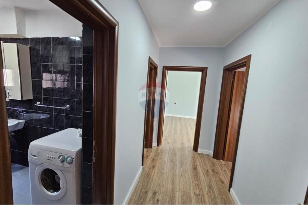 Shitet Apartament 2+1, Oxhaku