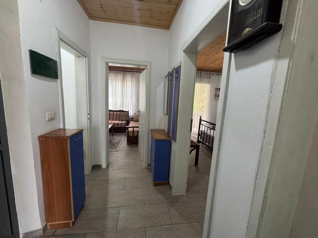 Rent Apartment 1+1, Kombinat, Tirana