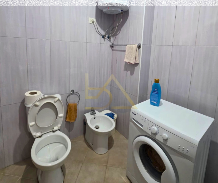 Shitet Apartament – Durrës, Lagja 13 Plazh