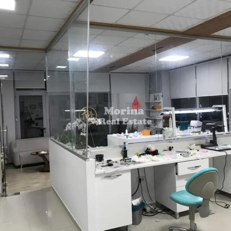 Ambient Biznesi/dyqan, ne Kamez, Rruga Bavaria, 700 Euro/Muaj