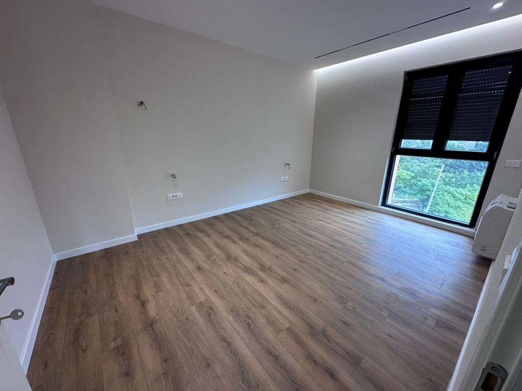 Apartament per shitje 2+1+2+post parkim -  Kodra e Diellit