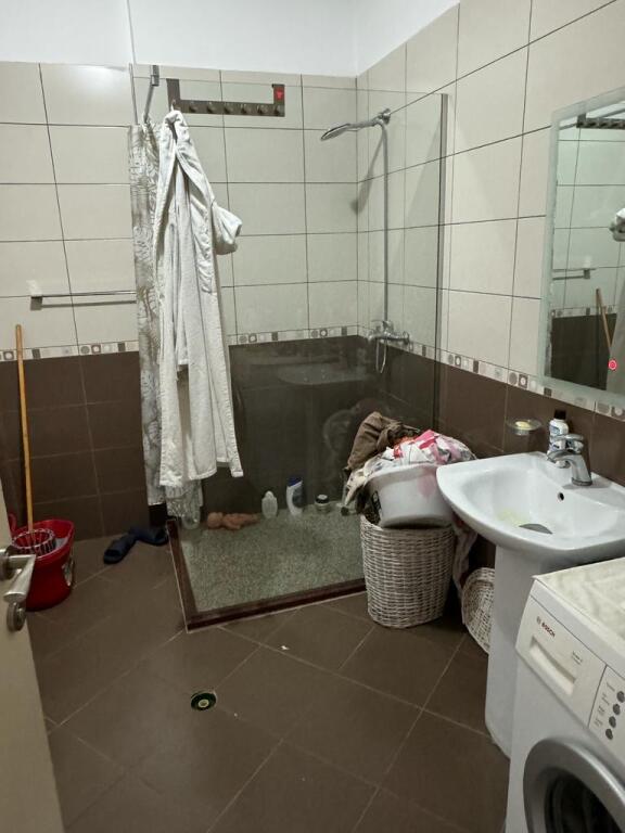 1+1,i mobiluar me verande,te kodra e diellit,cmimi 550 euro