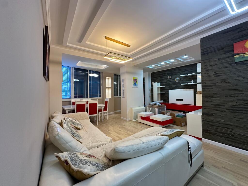 Jepet me qira 1+1 te Kodra Diellit