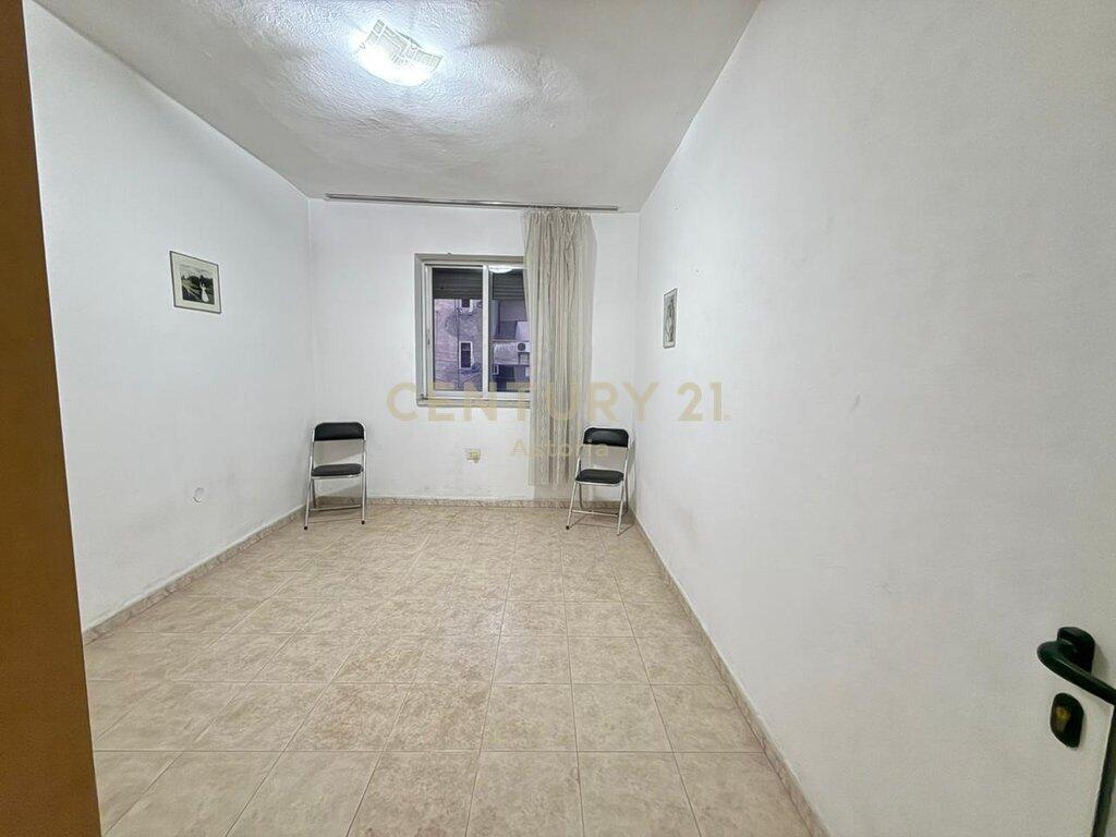 APARTMENT 2+1 FOR SALE AT "MYSLYM SHYRI", TIRANA 140,000 €