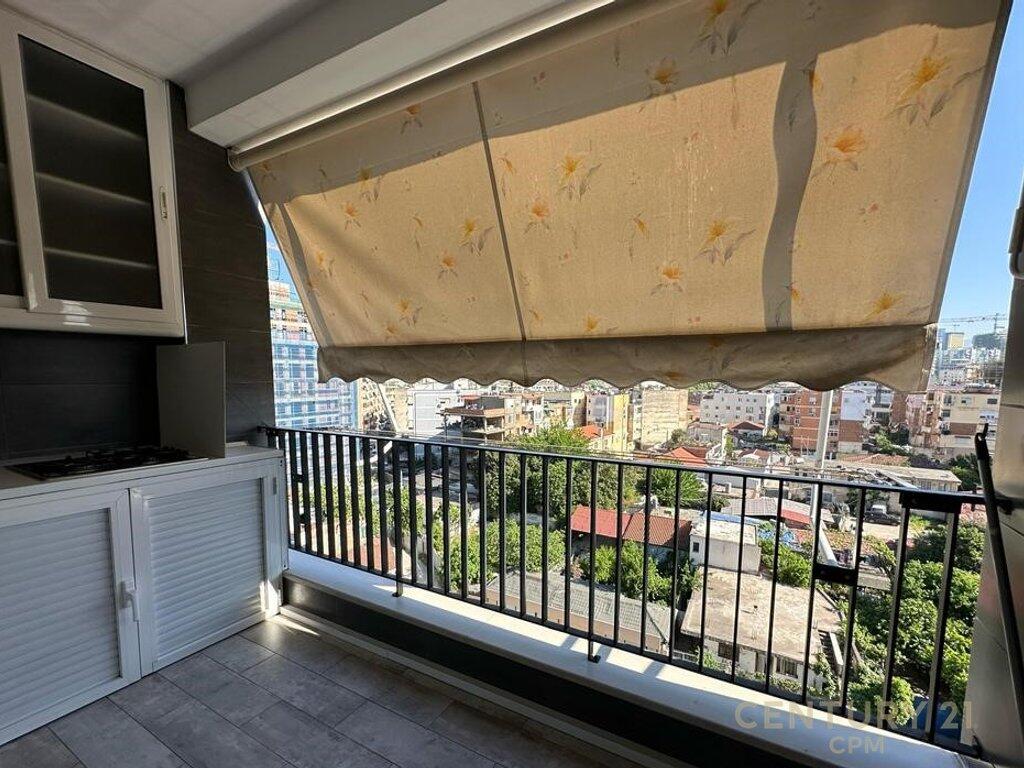Ne Komunen E Parisit Japim Me Qira Apartament 1+1! 800 € /Muaj
