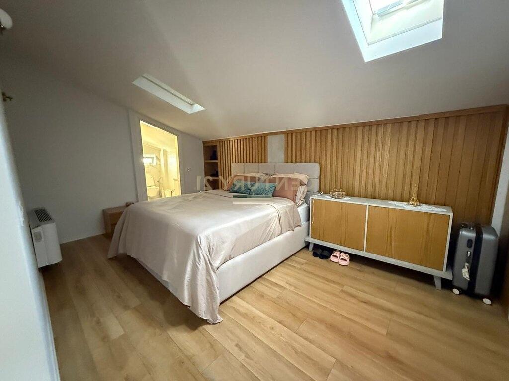 APARTMENT FOR RENT 3+1+2+VERANDA+3 PARKING SPACES !