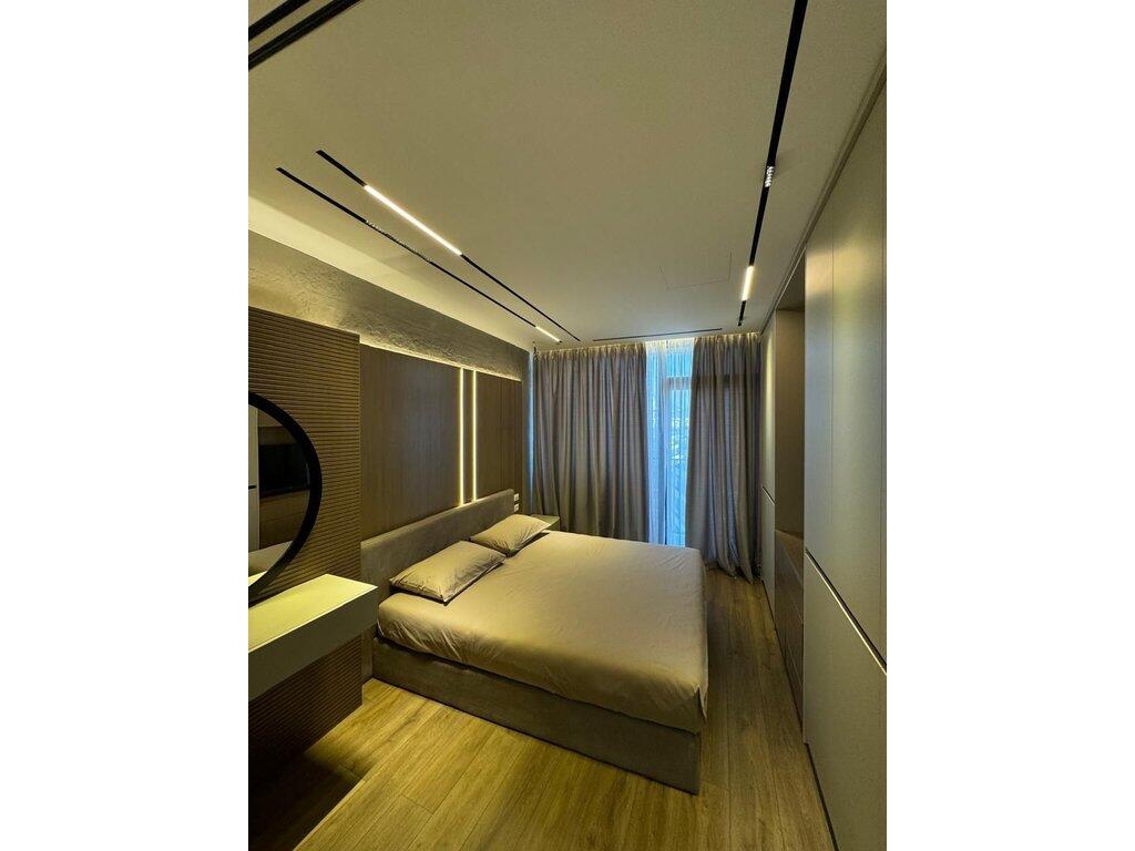 Residenza Lake View, Appartamento in Vendita con Vista sul Lago di Tirana, 2+1+2+Posto Auto 600.000 €