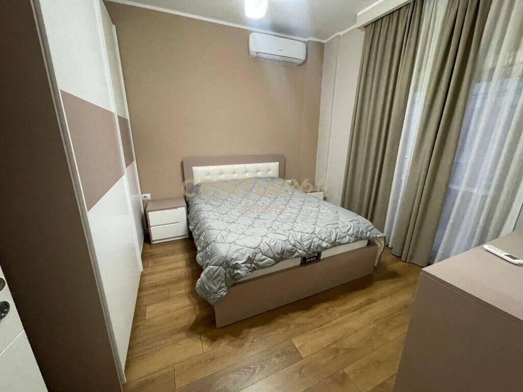 Apartament 4+1+2+post parkimi me qira prane Kristal Center