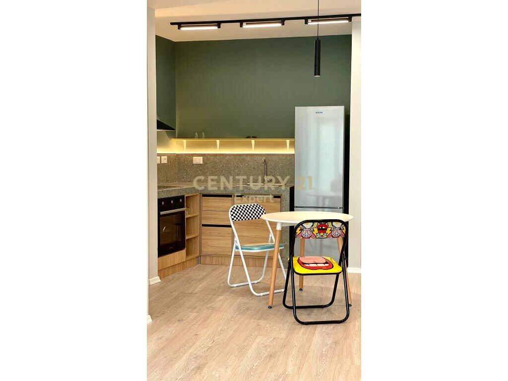 Apartment 1+1+ Parking space for rent at Lake View, Kosovareve Street