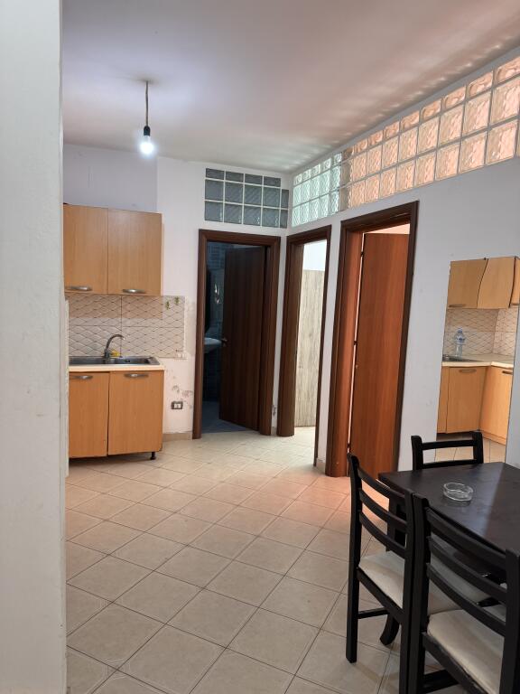Apartament 2+2+ballkon Astir 350 euro