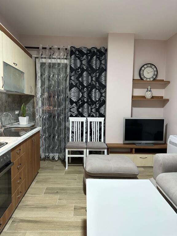 💠 Apartment 1+1 for Rent, Library, Durres.
