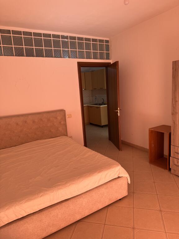 Apartament 2+2+ballkon Astir 350 euro