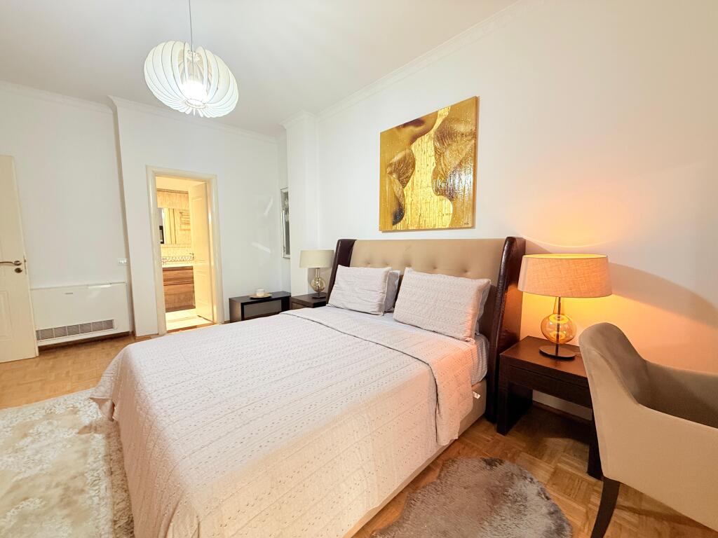 🏡 For Rent – Apartment 3+1 + 2 Bathrooms + Parking Spot