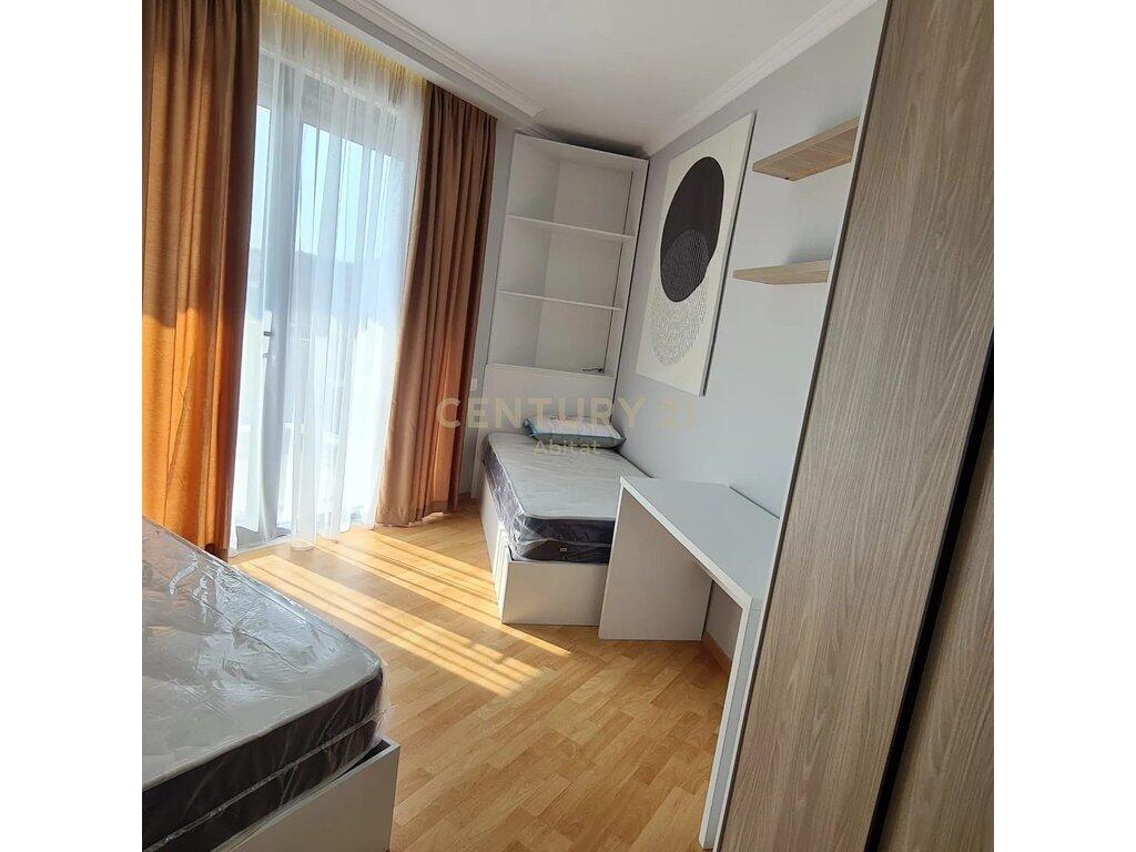 Apartament 2+1 me qira te Rezidenca Alba, pranë Ish-Parkut