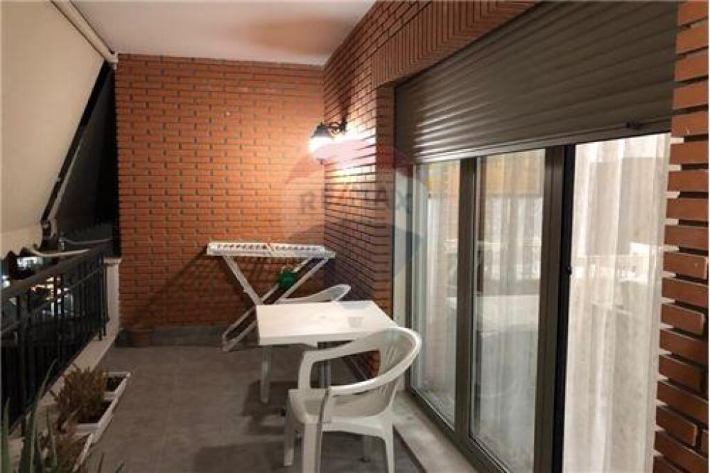 APARTAMENT ME QIRA 2+1 TE KOMPLEKSI DELIJORGJI