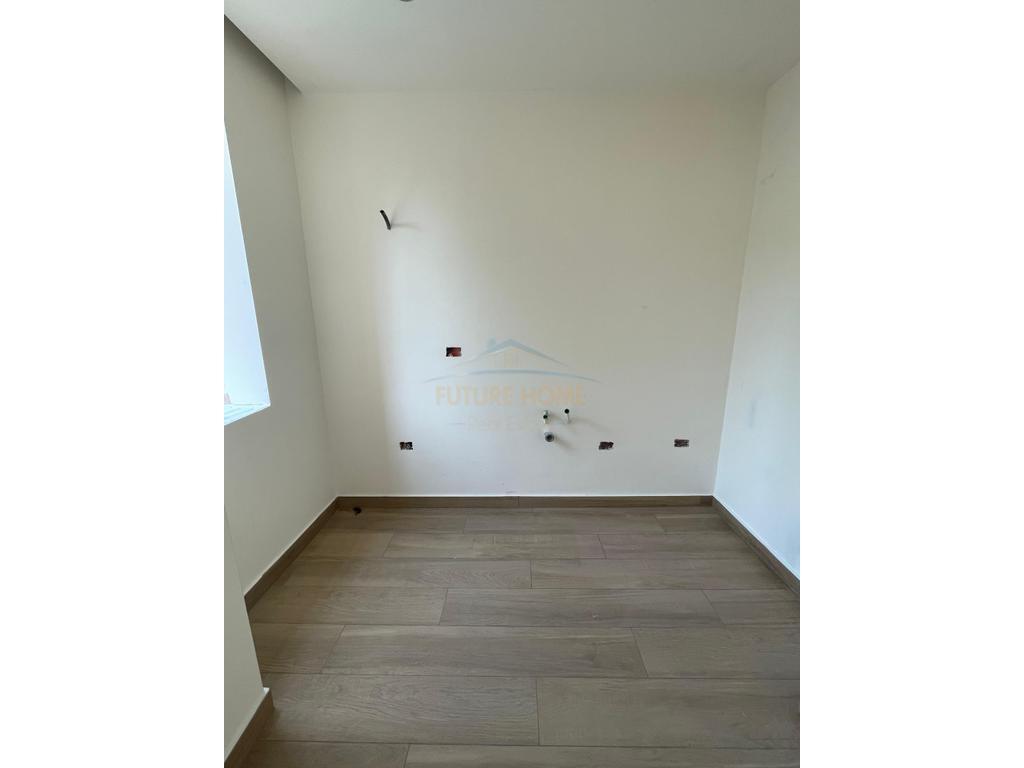 SHITET APARTAMENT 2+1 TEK OXHAKU
