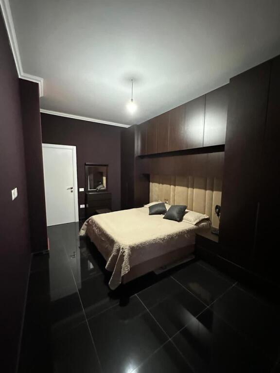 Apartament me qera 1+1 te Rruga e Dibrës