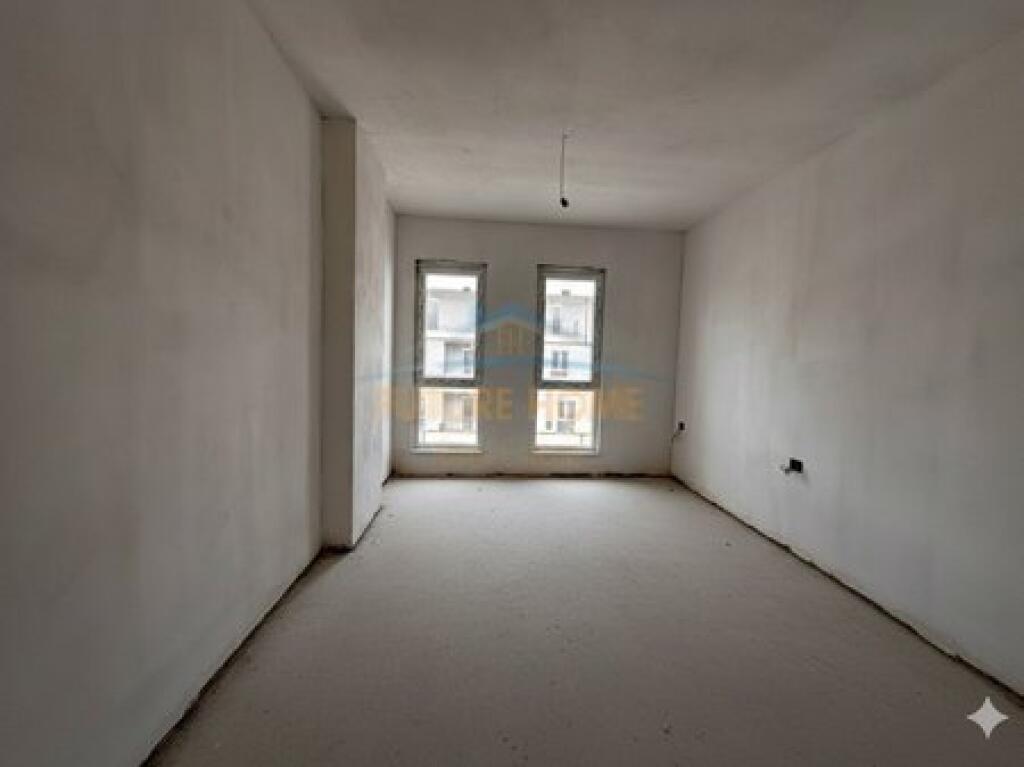 In vendita, Appartamento 2+1+2, Univers City, Tirane