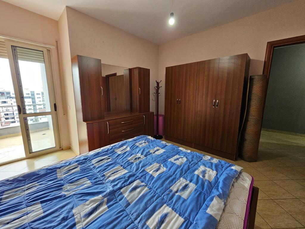 Jepet Me Qera: Apt 2+1 📍( Astir Vila L ) k.8 Cmimi :450 euro   