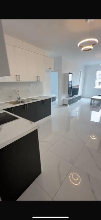 APARTAMENT ME QERA 2+1+2