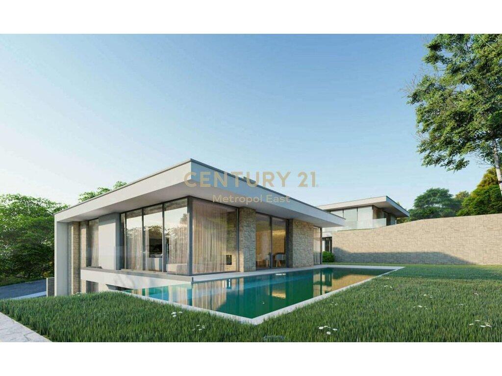 Villa con piscina in affitto a Farke 3.500 € /Mese