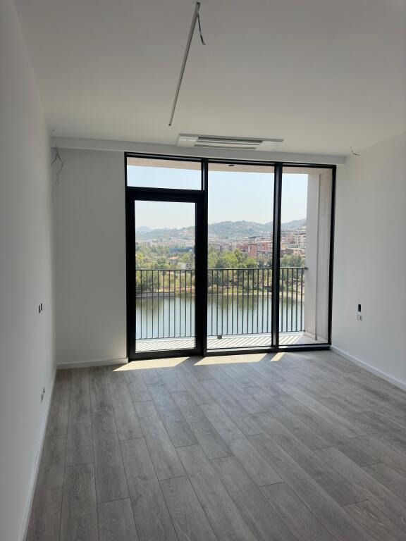 Rent 2+1 apartment for office at lake view residence Tirana lake