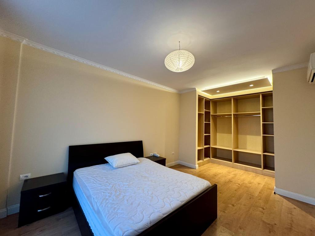 Jepet Me Qira Apartament 2+1 Prane UET 600 € /Muaj