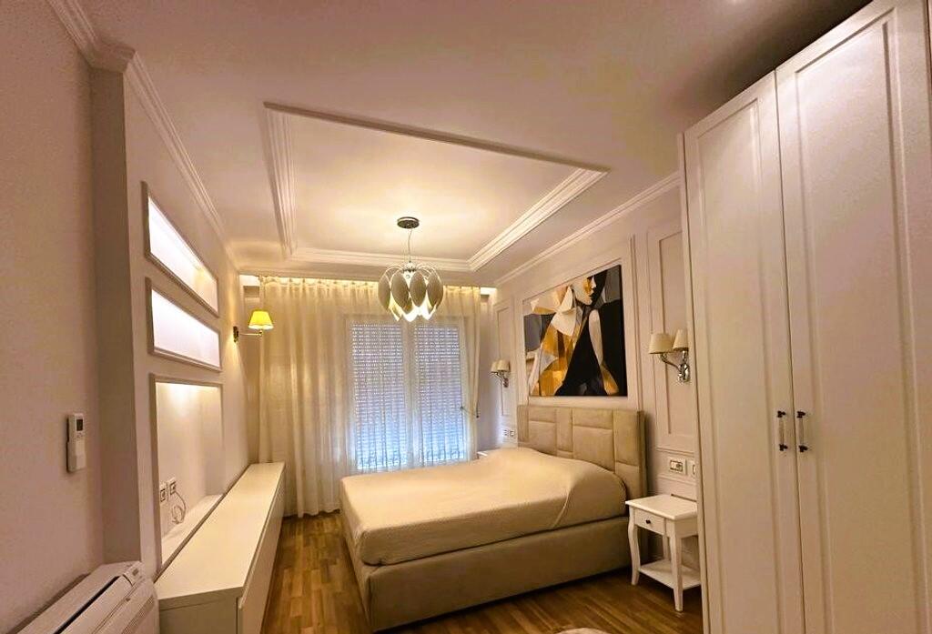 Apartament 1+1 me qira tek Komuna e Parisit