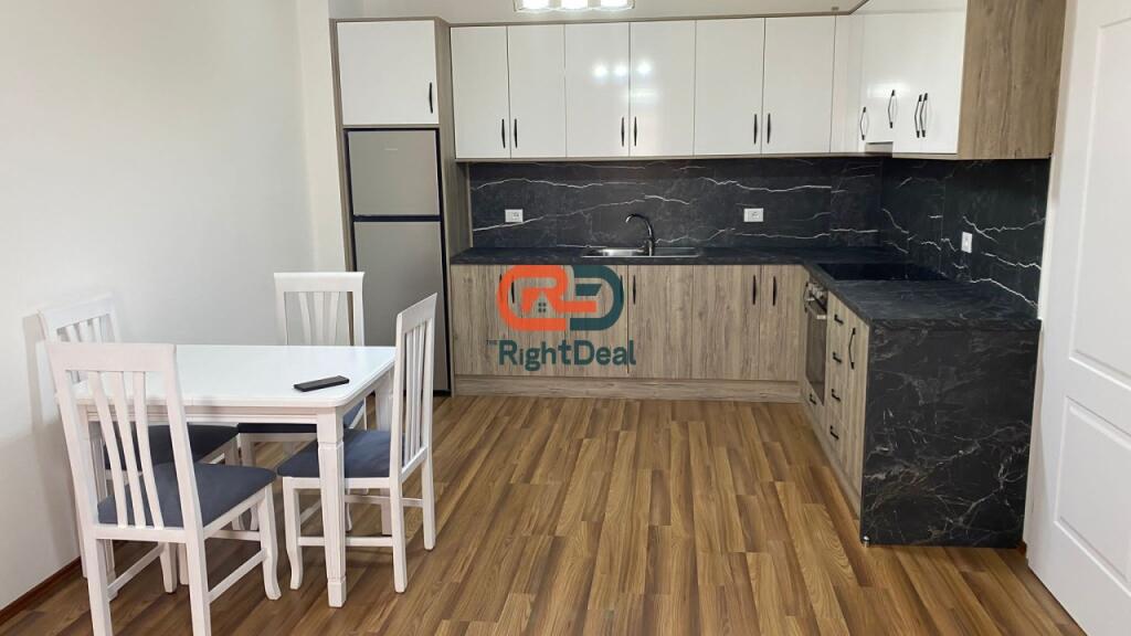 Ad Astir, Alla Villa L2 Vendesi Appartamento 1+1 Totalmente Investito!!