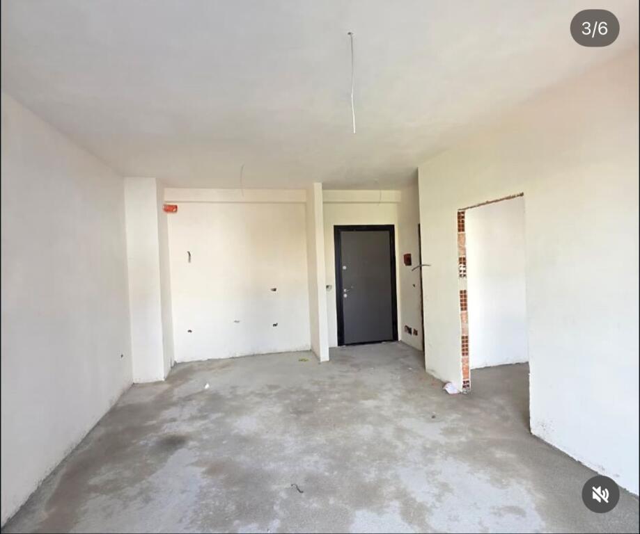 SHITET APARTMENT 1+1 - PRANE SPITALIT AMERIKAN 2, PERBALLE QSUT