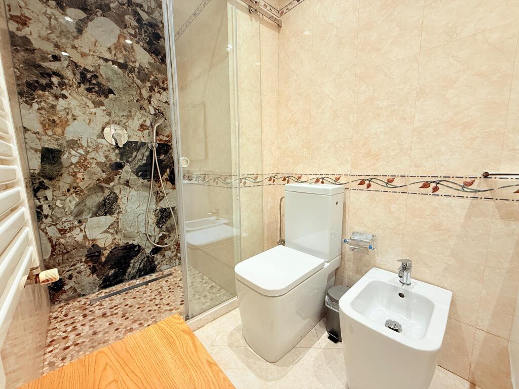 🏡 For Rent – Apartment 3+1 + 2 Bathrooms + Parking Spot