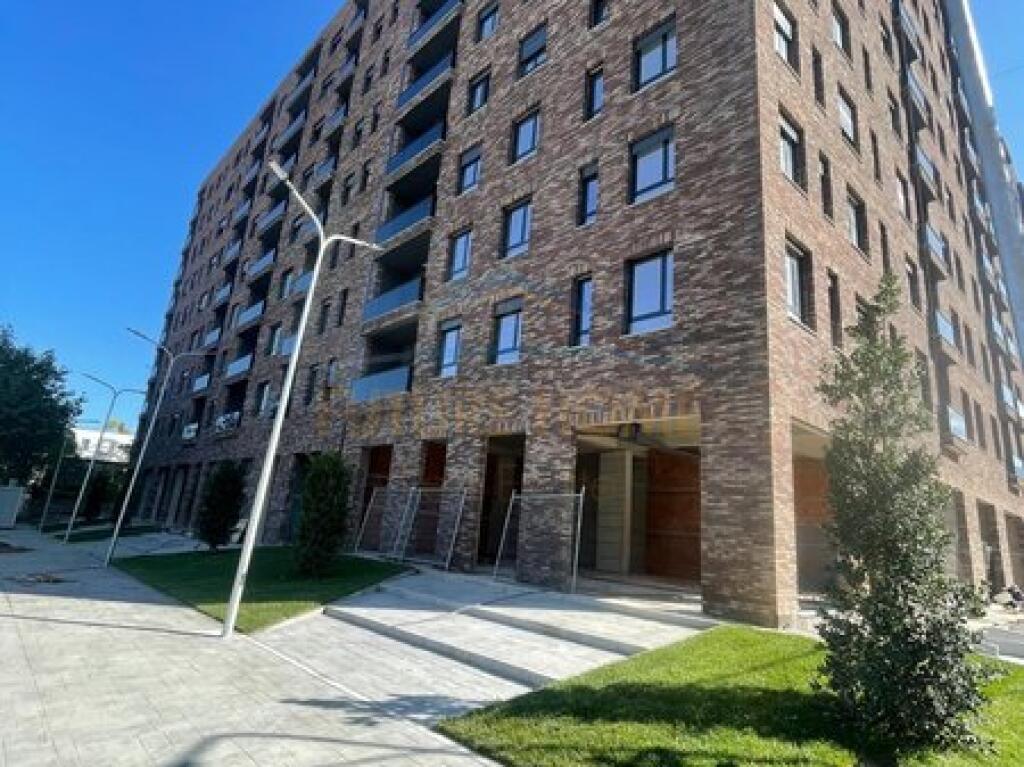 For sale, Apartment 2+1+2, 5 Maj Street, Tirane.