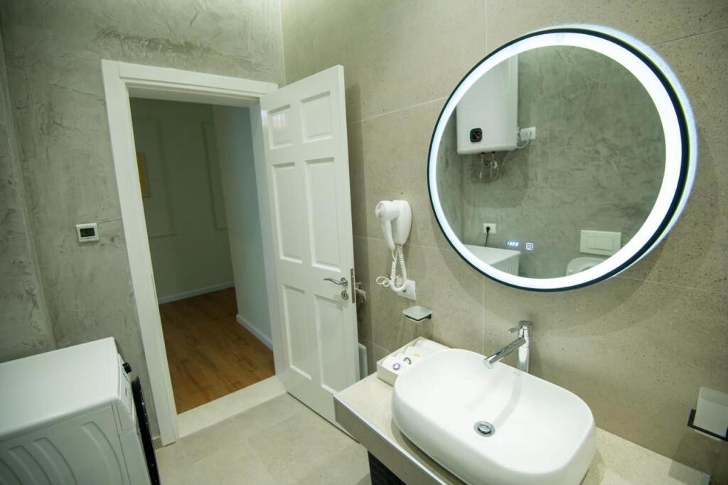 🏡 APARTAMENT ME QERA 2+1+2 VILA ZOGUT DURRES