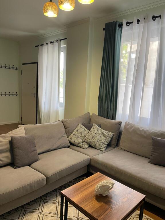 🏡 APARTAMENT ME QERA 2+1+2 VILA ZOGUT DURRES