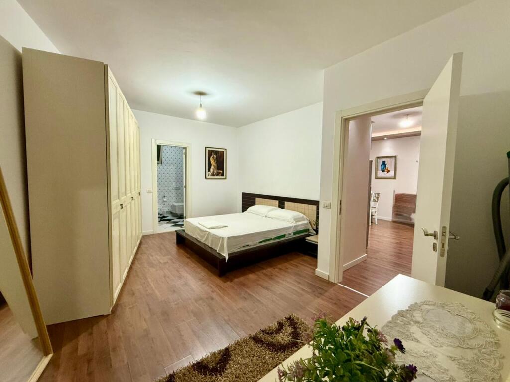SUPER APARTAMENT 2+1 PER QERA NE ASTIR