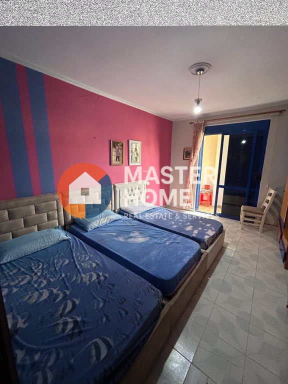 Apartament 2+1 me Qira – Pallati i Rivierës, Vlorë