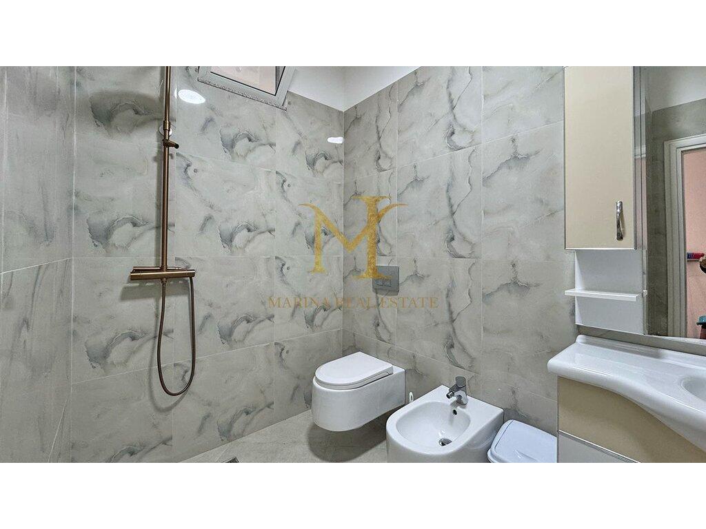 Qera Super Apartament 2+1 Durres, Plazh.