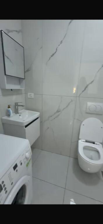 APARTAMENT ME QERA 2+1+2