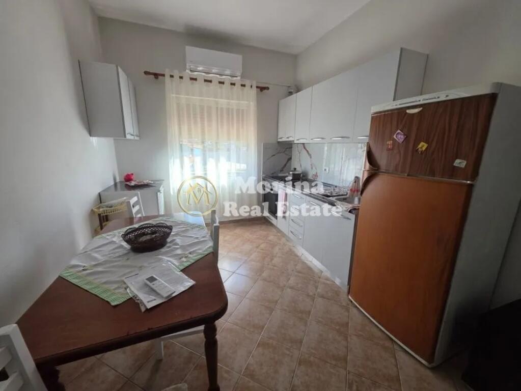 Qera, Hyrje Private, Yzberisht, 400 euro/muaj
