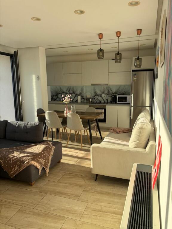 Jepet super apartament 2+1+2+parkim ne Dajt , tek rezidenca La Panoram