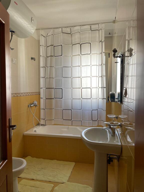 Appartamento in affitto 1+1 Spiaggia, vicino Hemingway – seconda linea dal mare