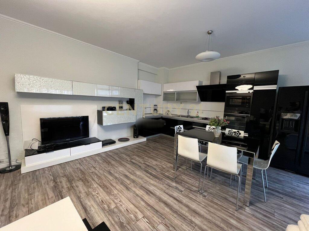 Apartment 2+1+2 for rent at Liqeni Thate