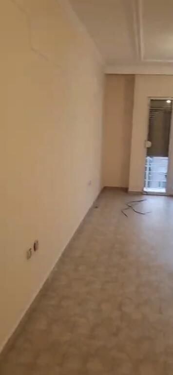 Jepet me qira 2+1+1 bosh ne Laprake 400 mije leke