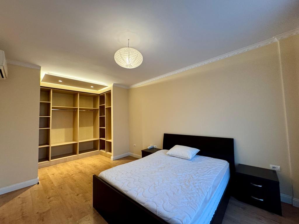 Jepet Me Qira Apartament 2+1 Prane UET 600 € /Muaj