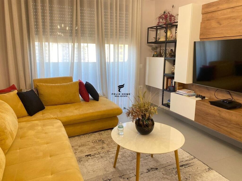APARTAMENT ME QERA 1+1 STADIUMI DINAMO 900 EURO