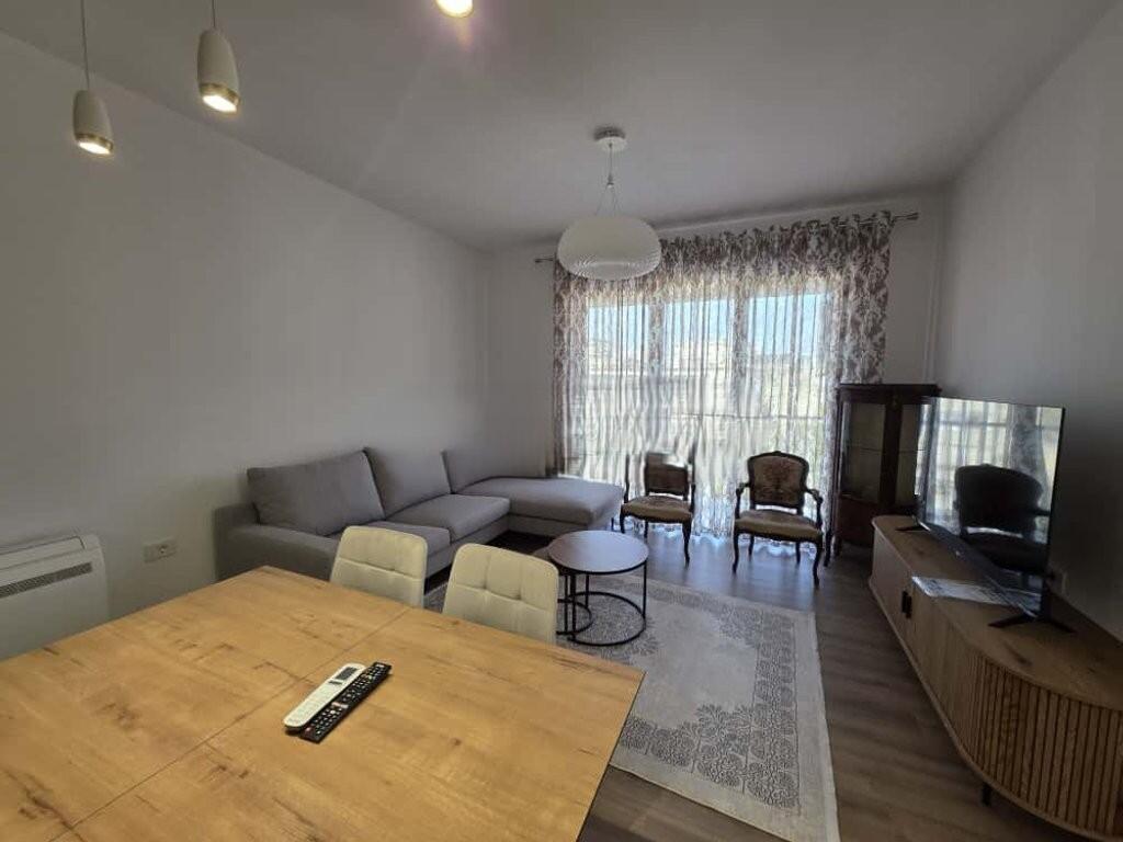 APARTAMENT MODERN 2+1+2 TUALETE TEK DON BOSKO 800 € /Muaj